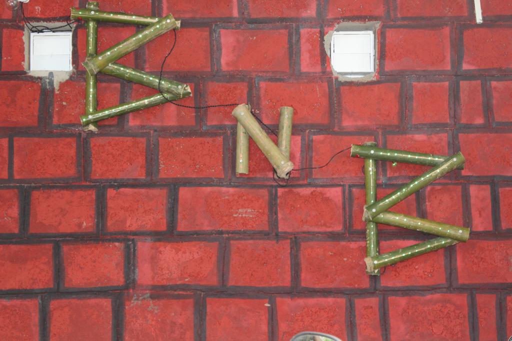 Bricks And Bamboo Hostel أنجونا المظهر الخارجي الصورة