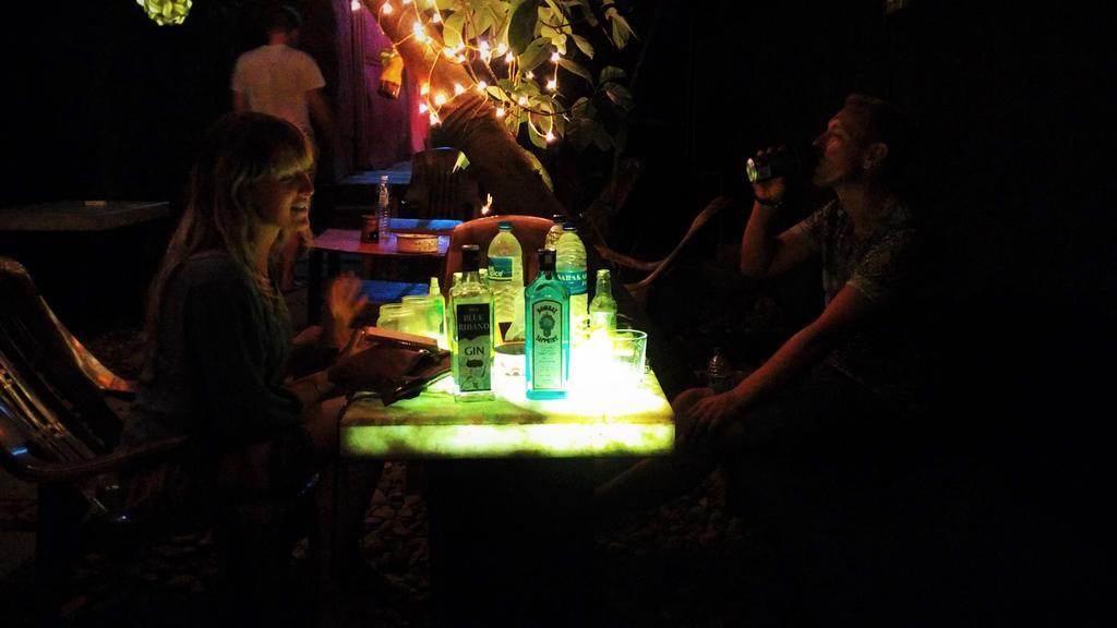 Bricks And Bamboo Hostel أنجونا المظهر الخارجي الصورة