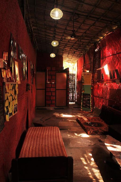 Bricks And Bamboo Hostel أنجونا المظهر الخارجي الصورة