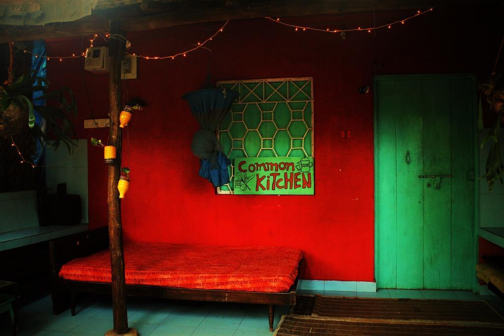 Bricks And Bamboo Hostel أنجونا المظهر الخارجي الصورة